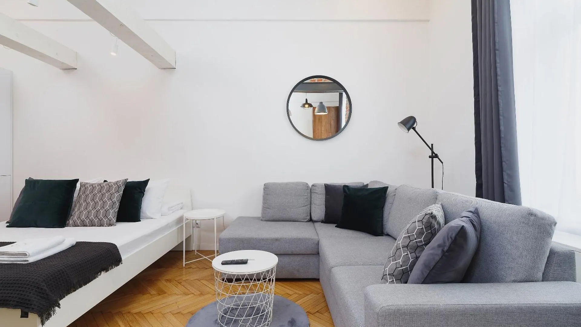 Kazimierz District - Miodowa 32 Street Apartment Krakow